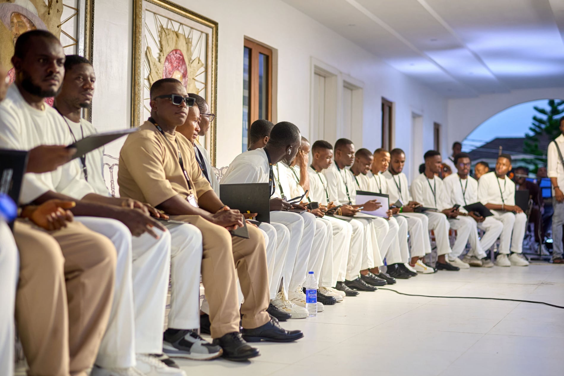 An evening with the Olu of Warri